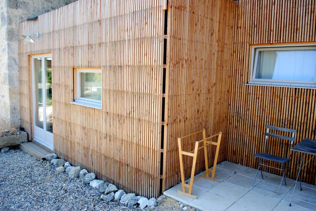 Hotel Les Foucauds Saint-Quentin-de-Caplong Habitación foto