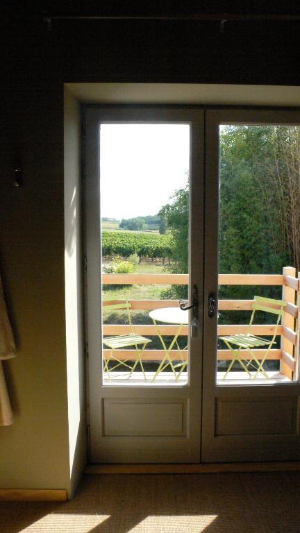 Hotel Les Foucauds Saint-Quentin-de-Caplong Habitación foto